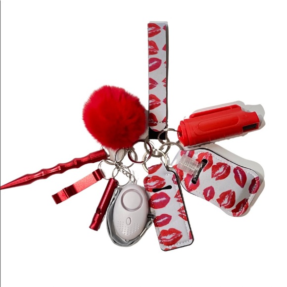 LOVE PINK SAFETY KEYCHAIN - Picture 3 of 3